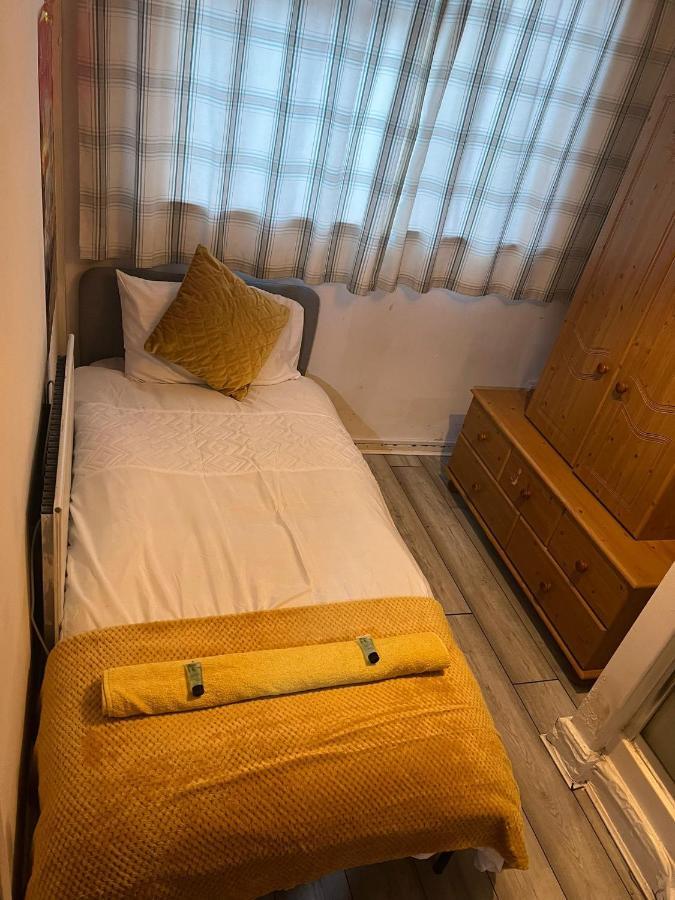 Indulge Hockley Hotel - With Free Front Parking - 10 Min Drive To Birmingham City Centre Bull Ring, Grand Central, Tesco Superstore, Primark & Commonwealth Games Exterior photo