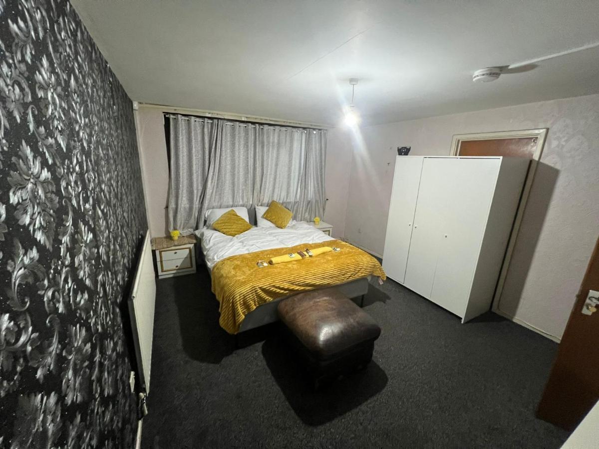 Indulge Hockley Hotel - With Free Front Parking - 10 Min Drive To Birmingham City Centre Bull Ring, Grand Central, Tesco Superstore, Primark & Commonwealth Games Exterior photo